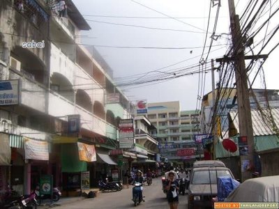 810_rcon01_1.jpg
