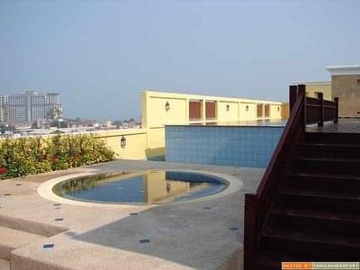 18_pool_1.jpg