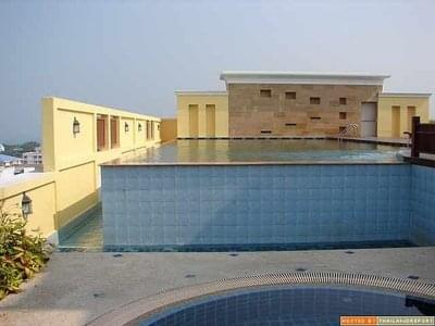 18_pool01_1.jpg