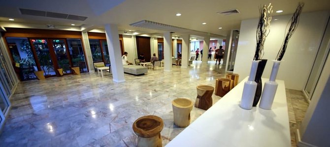 restaurant2.jpg