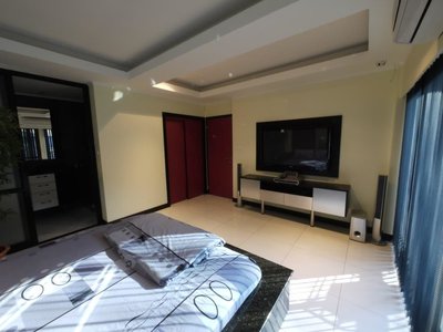 4463579_orig.jpg