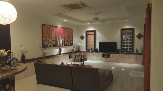 Villa1.jpg