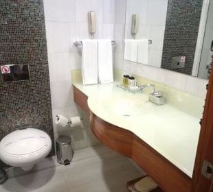 c1707acd-ddd4-4590-adeb-948771ba5b0f.jpg
