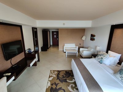 Peninsula Hotel Dar es Salaam