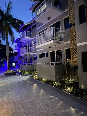 945C6ECA-BED4-423A-8B92-AECA1332EEA5.jpg