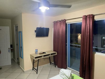 90D7A9E1-2355-4F41-AC49-7345A9823E28.jpg