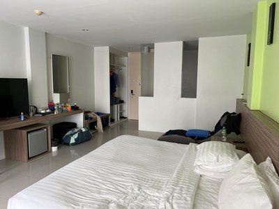 0DBB47CC-90B0-4F18-B787-107EDF09C0EC.jpg