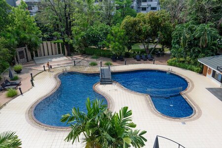 Swimming-Pool-01.jpg