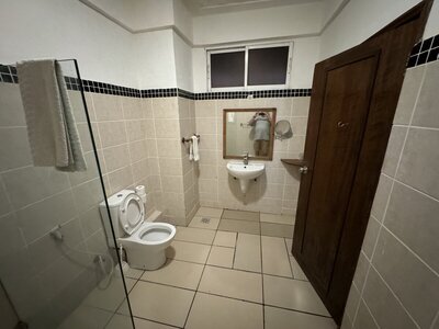 IMG_1533.jpeg