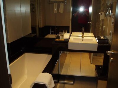 P4200006 (800 x 600).jpg