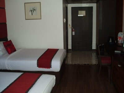 P5050058 (800 x 600).jpg