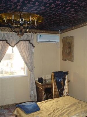 PB070260 (Small).jpg