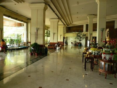 Hotel2.jpg