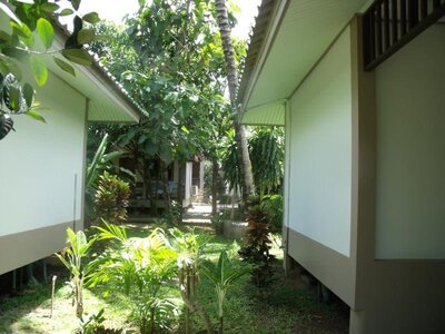 Lamai Inn 99_c.jpg