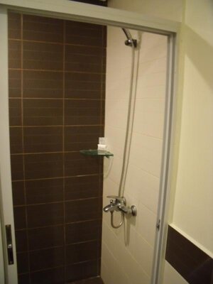 Premiere City Suites 5.jpg