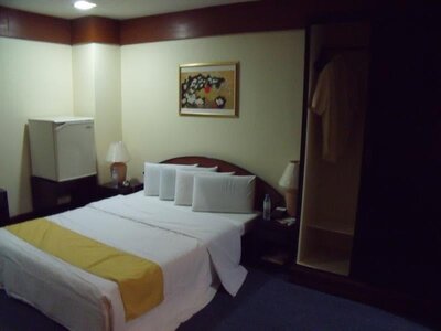 Paragon Suites 2.jpg