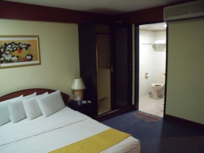 Paragon Suites 3.jpg