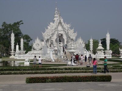 Chiang Rai S1 Wat Rong Khun.jpg