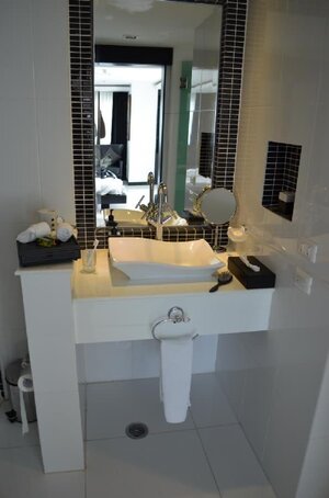 a1.jpg