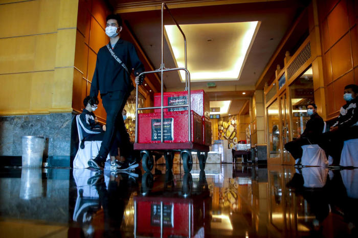 der-farang.com